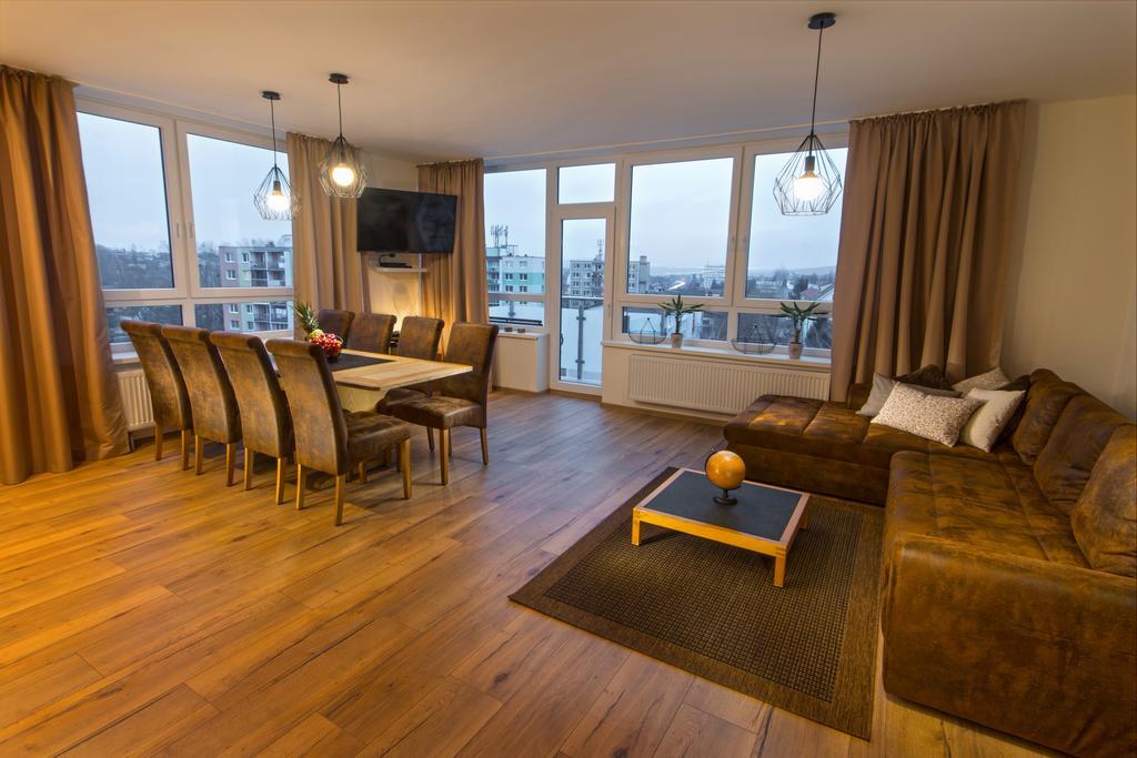 A-Partman Sk - Main Square - Private Parking - Mountain View - Top Floor - 82 M2 بوبراد المظهر الخارجي الصورة